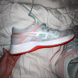 T765Q ASICS TENNIS SHOE